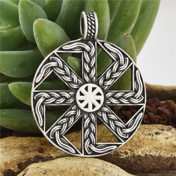 Vikingsla Possessed Rune Pendant