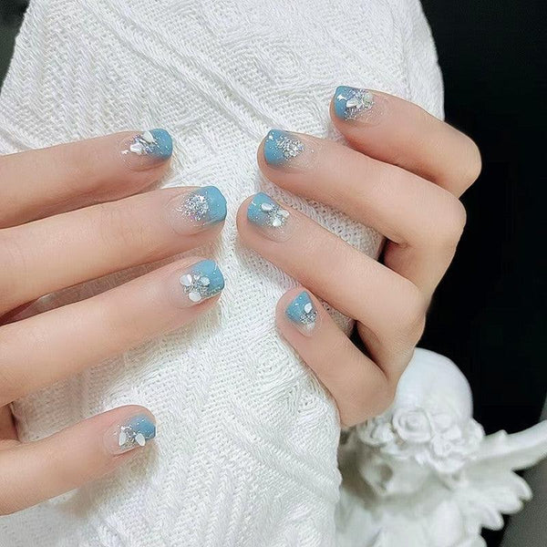 [2024  SALE] Ocean’s Lover Blue Ombre with Glittering Pearl Shatters Short Press On Nails