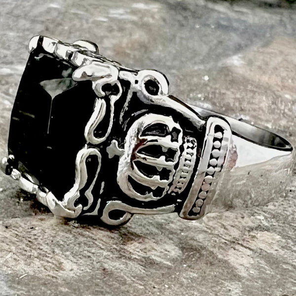 "Black Stone" - Crown Ring - Black Stone - Sizes 7-13 - R54