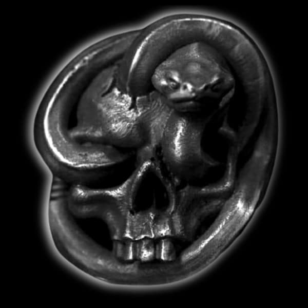 Snake skull ring